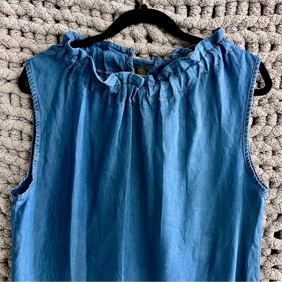 Angela Mara Sleeveless Denim Dress Size Medium - Picture 2 of 10